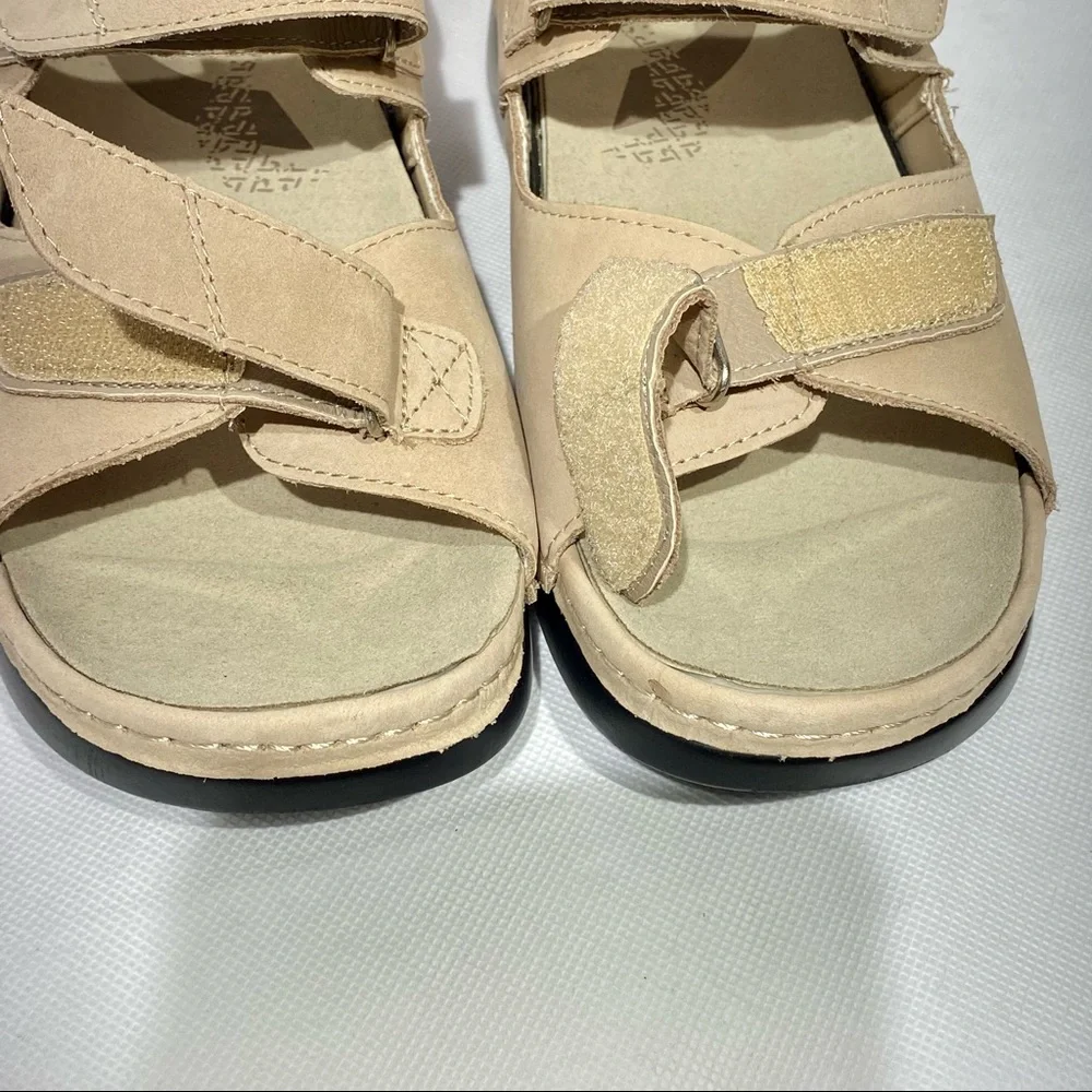 Propet Pedic Walker Sandals Dusty Tan Nubuck NW/OT Adjustable Straps - Picture 4 of 15